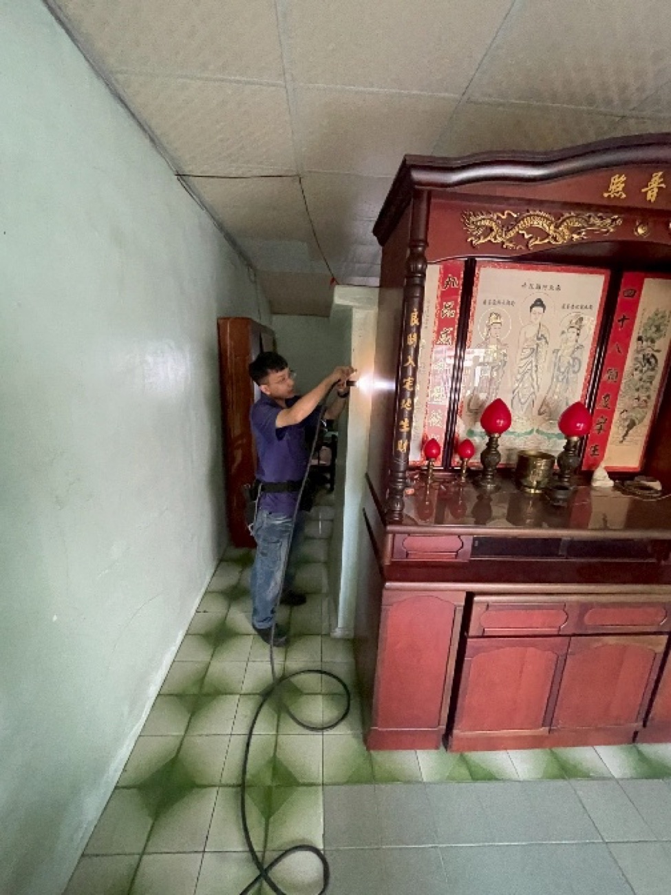 整棟施作：神明廳一併處理